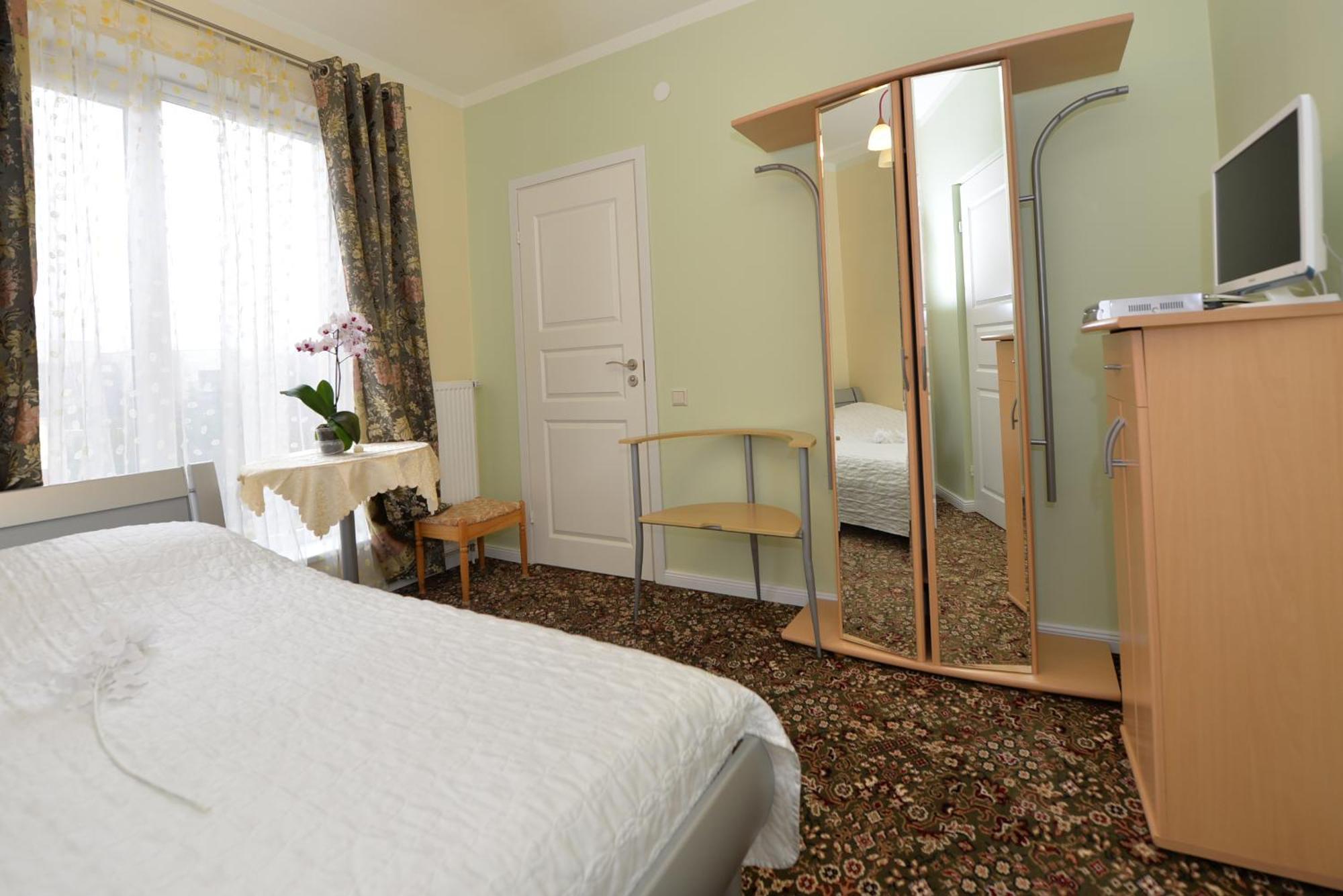 Baltas Namas Hotel Palanga Room photo